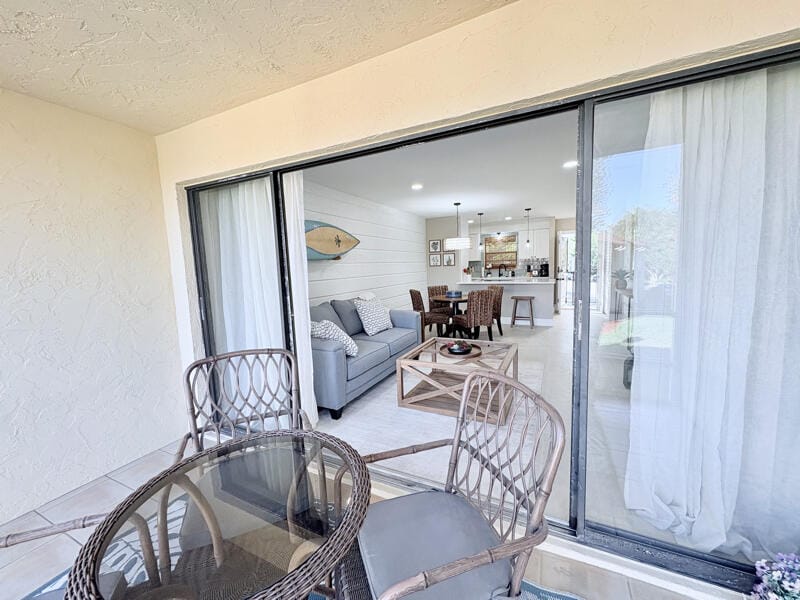 2050 Oleander Boulevard 2-205, Fort Pierce, FL 34950 photo 9