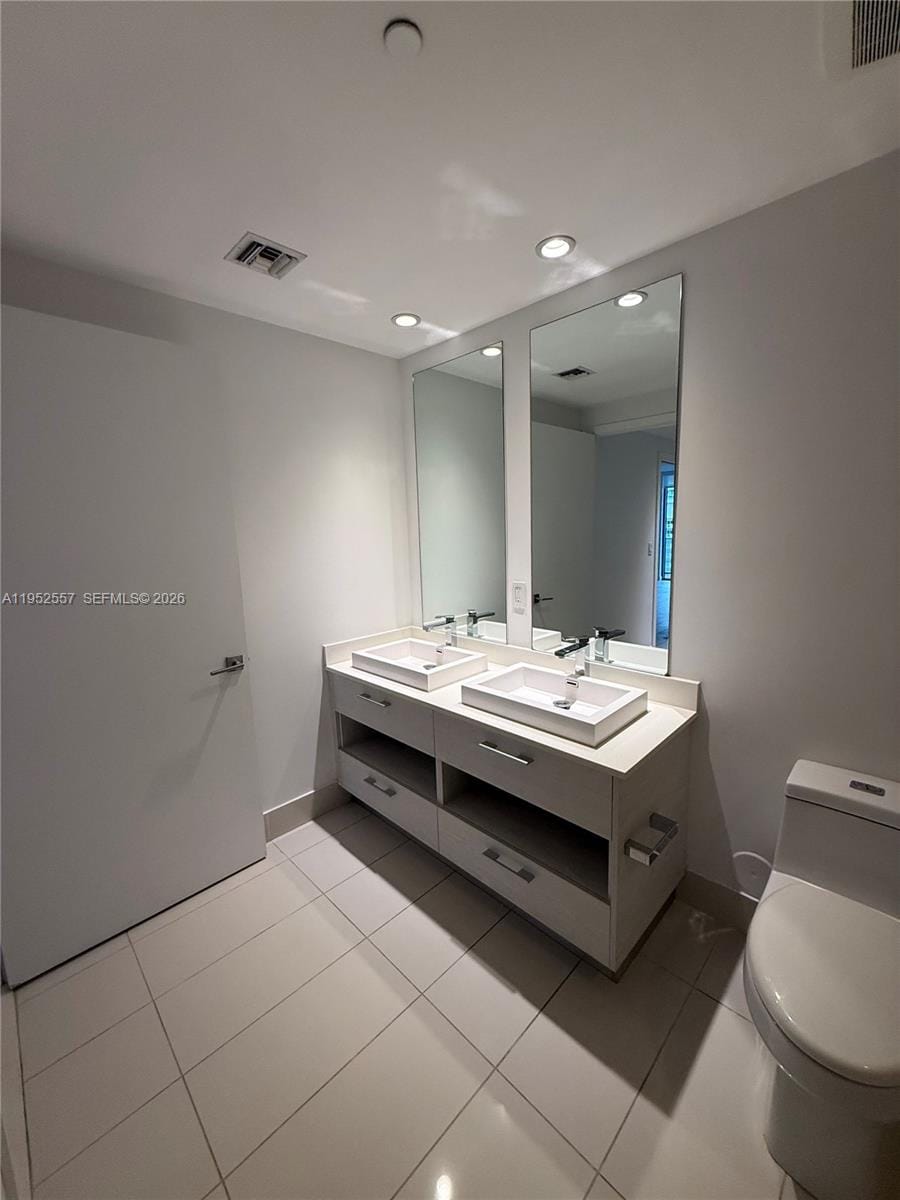 45 SW 9th Street 1004, Miami, FL 33130 photo 10