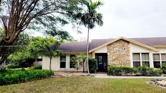 15151 SW 166th Street, sold in Kings Grove, Miami, FL