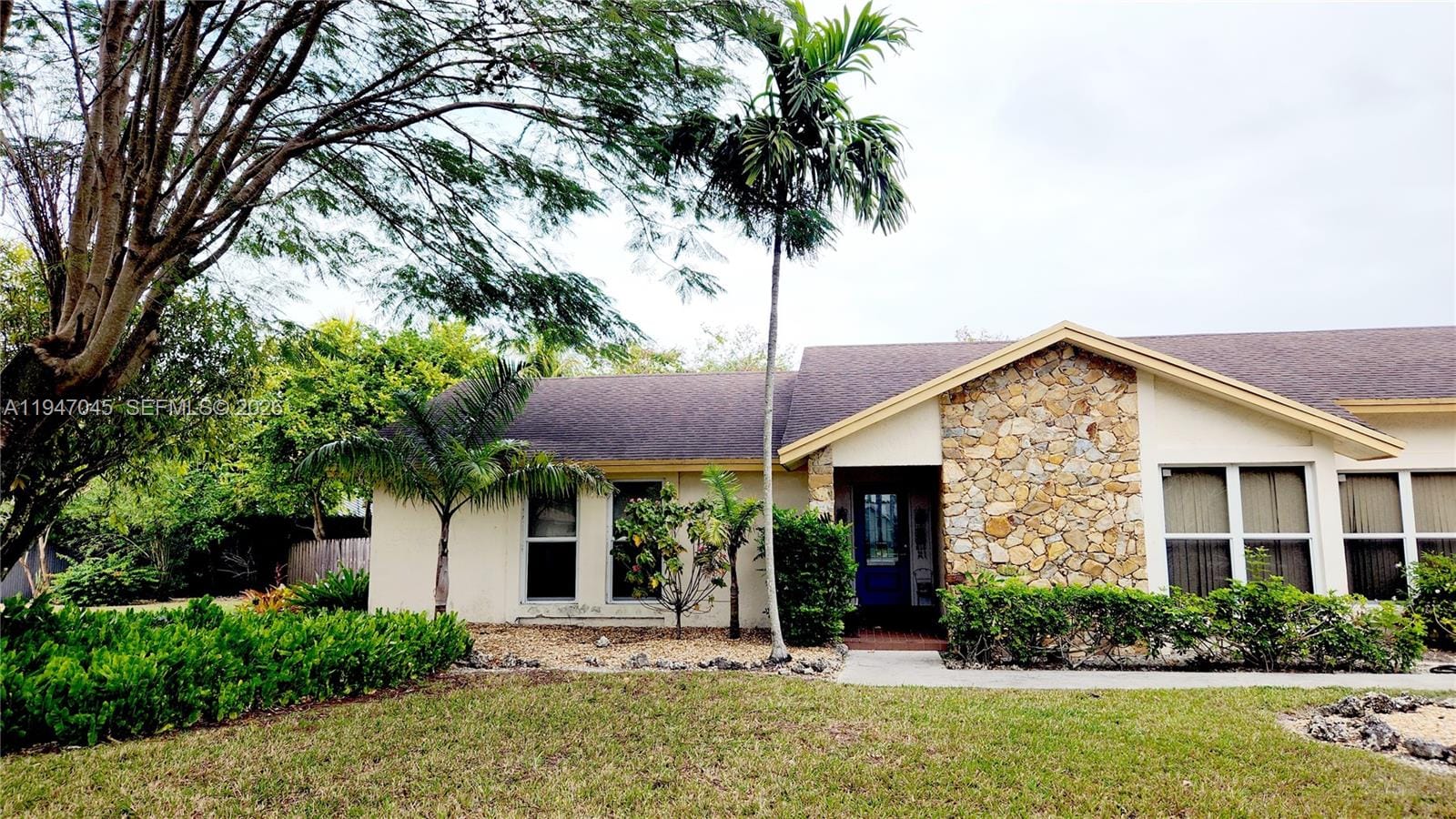 4 bedroom home for sale at 15151 166th, Miami, FL 33187 — $875,000