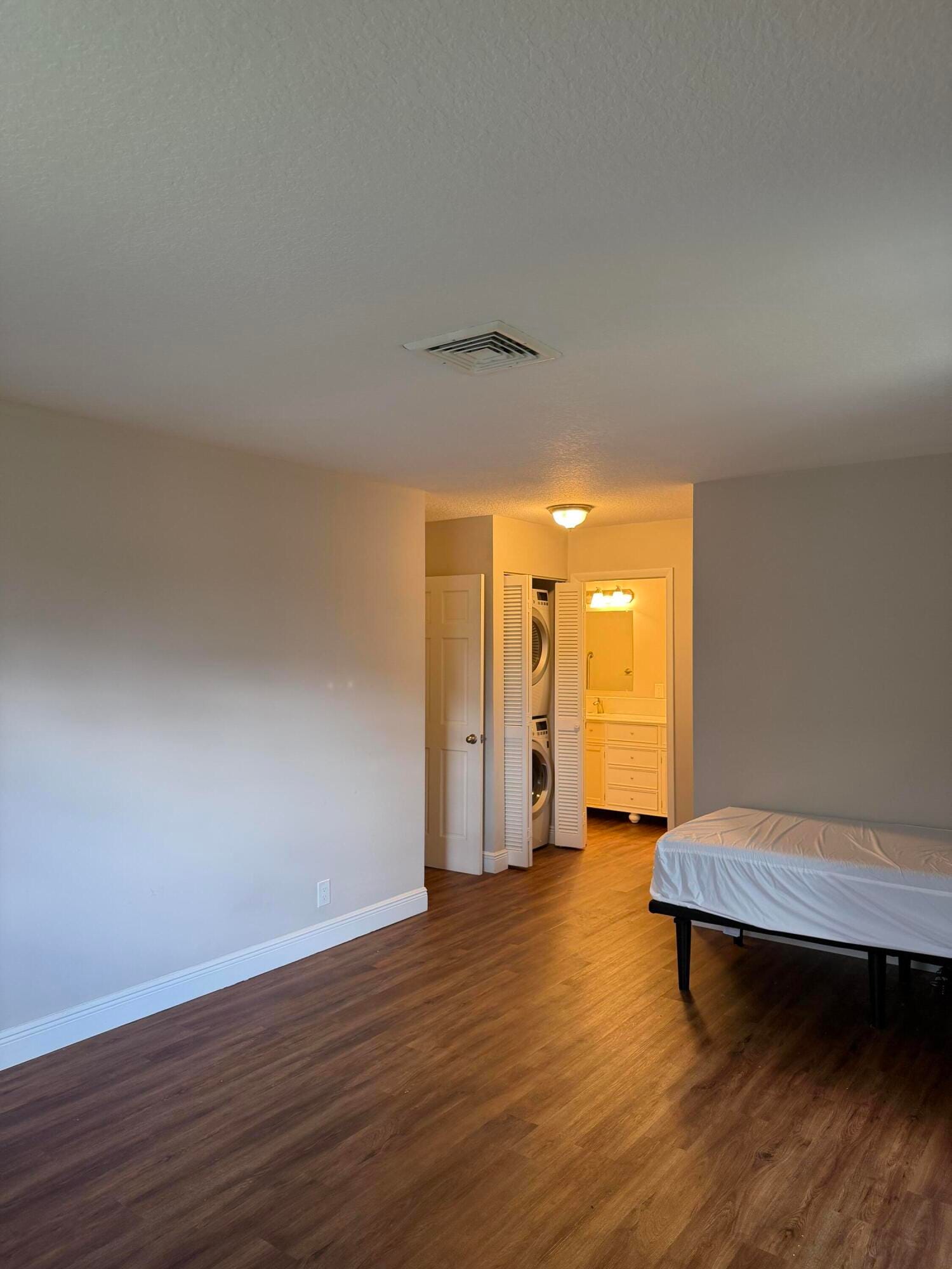 340 Orange Tree Drive 1, Atlantis, FL 33462 photo 15