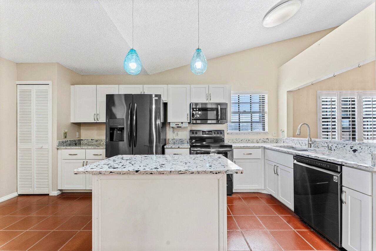 8262 Mooring Circle — photo 8