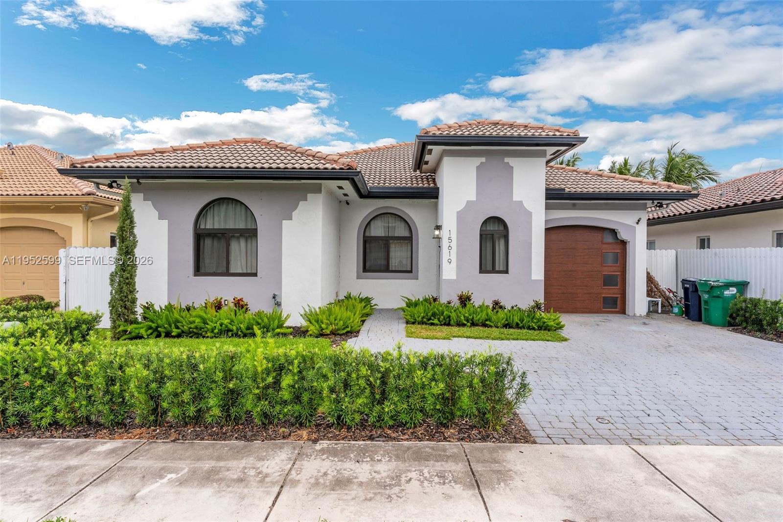 15619 SW 14th Street, Miami, FL 33194, Miami