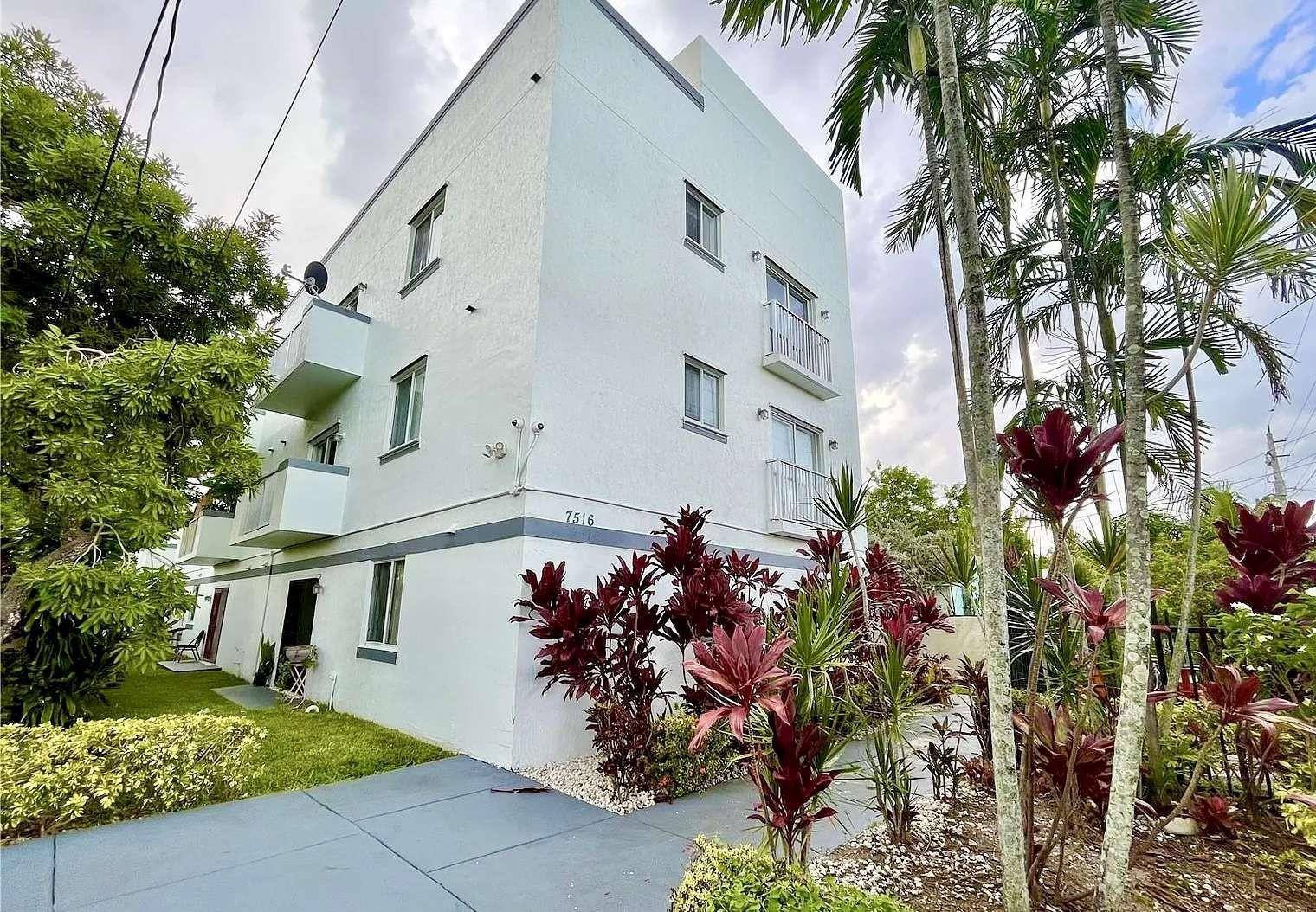 7516 NE 1st Avenue 302, Miami, FL 33138, Miami