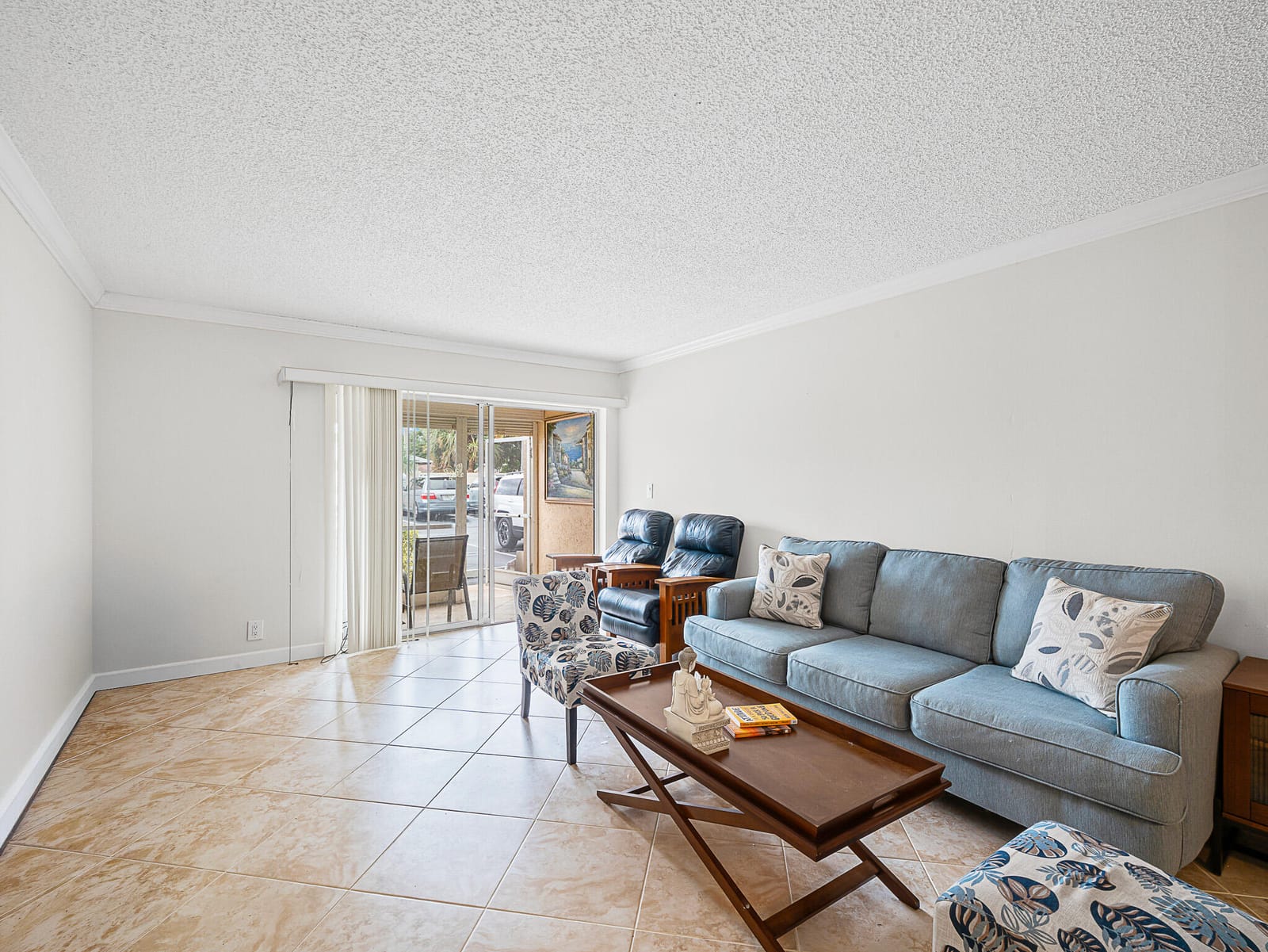 959 SE 2nd Avenue 118 — photo 3