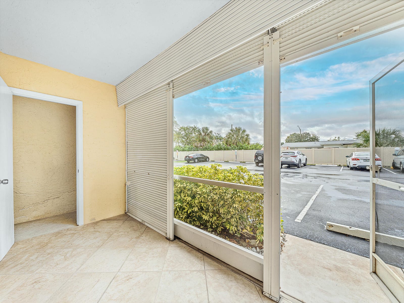 959 SE 2nd Avenue 118, Deerfield Beach, FL 33441 photo 24