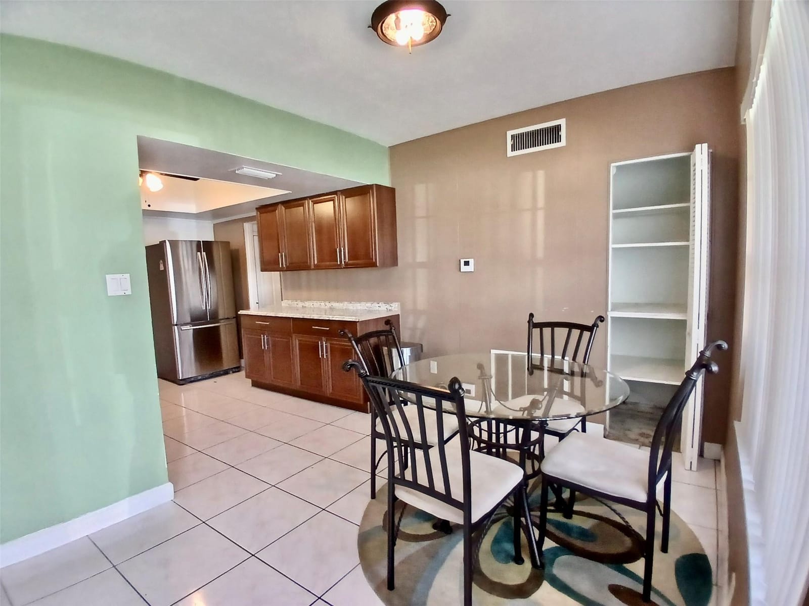 330 NW 205th Terrace — photo 8