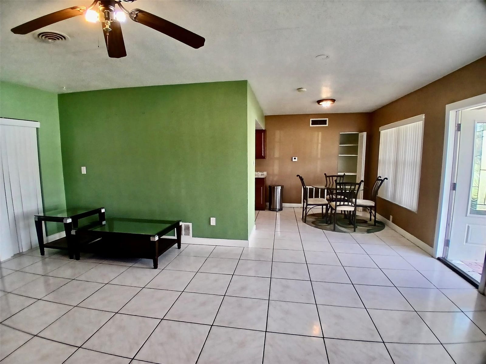 330 NW 205th Terrace — photo 9