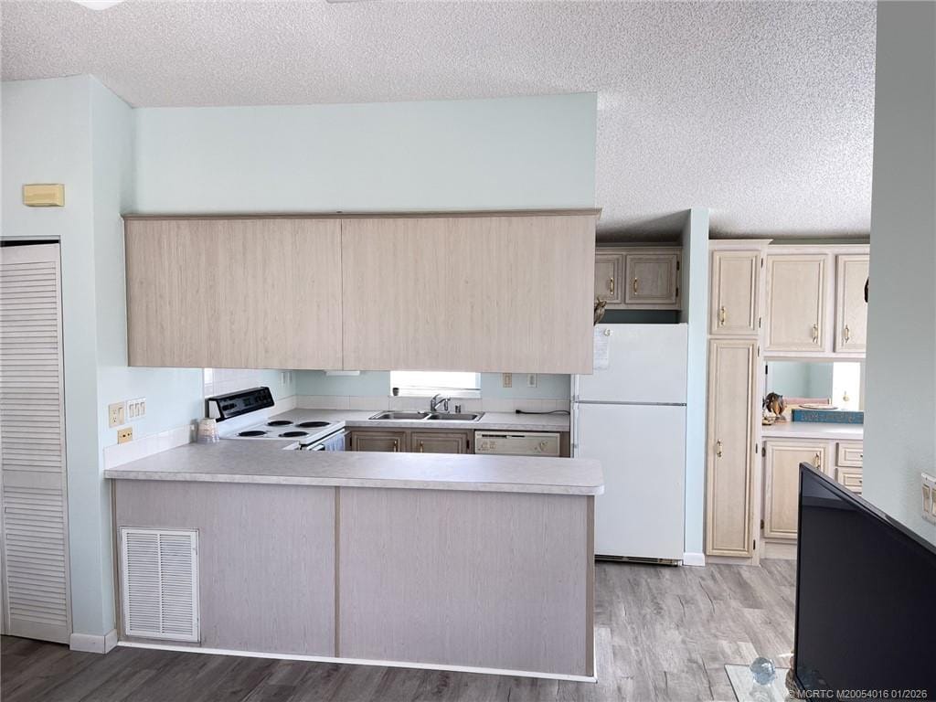 1209 Nettles Boulevard — photo 12