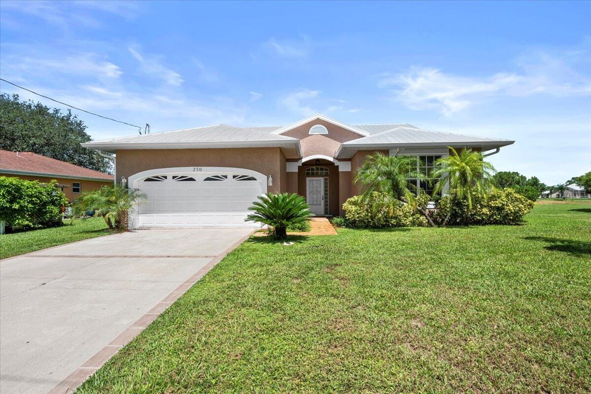 230 SW Ridgecrest Drive, Port St. Lucie, FL 34953