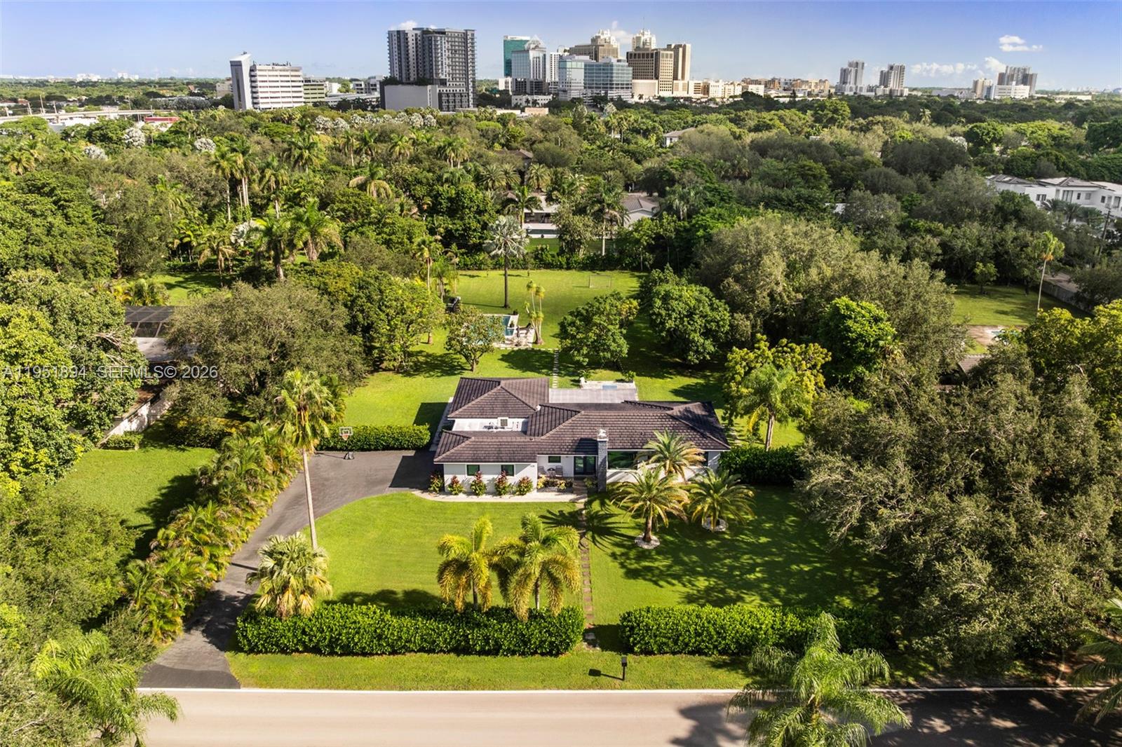 07325 SW 102nd Street, Pinecrest, FL 33156, Pinecrest