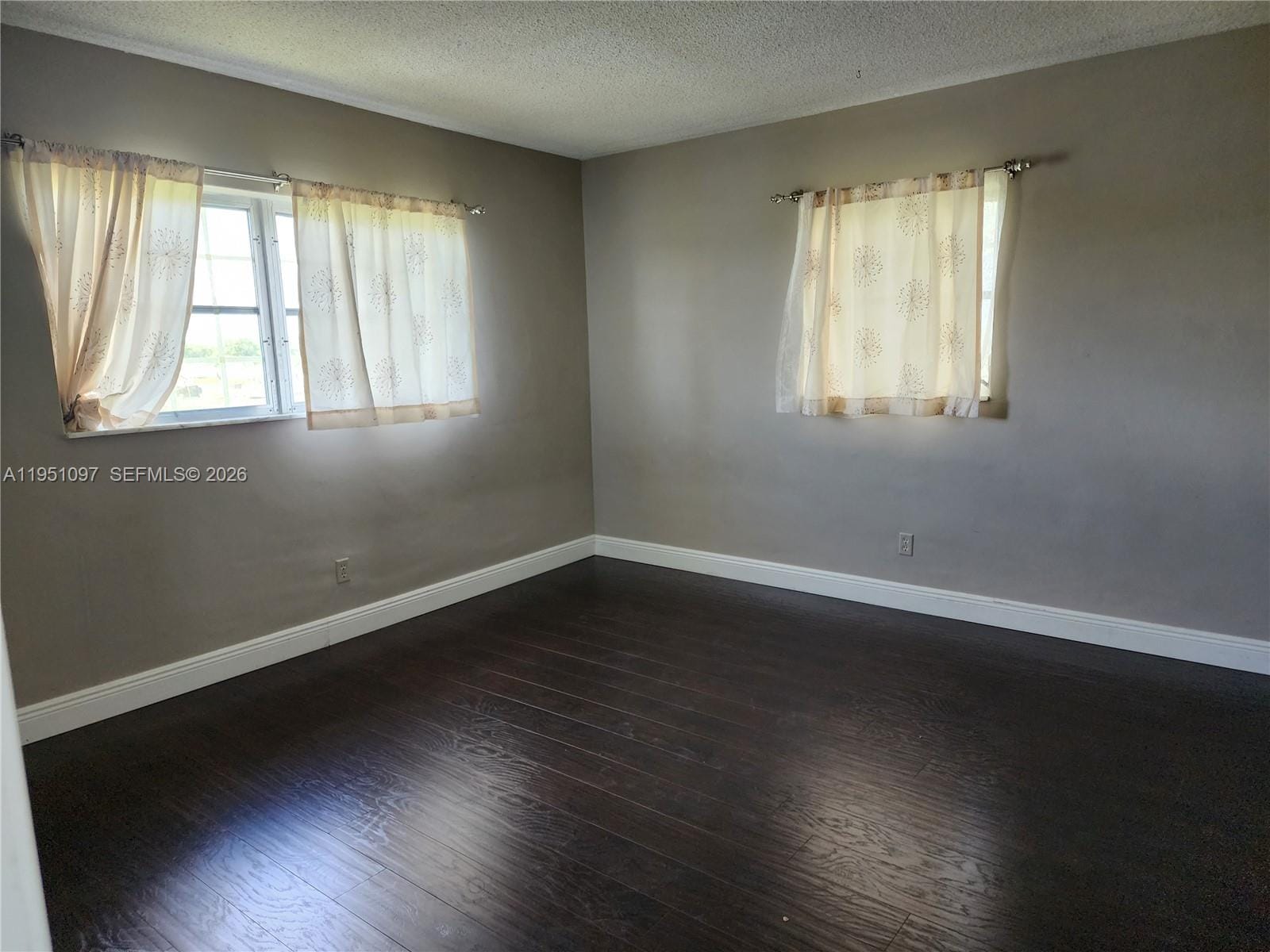 2451 SW 82nd Avenue 309 — photo 7