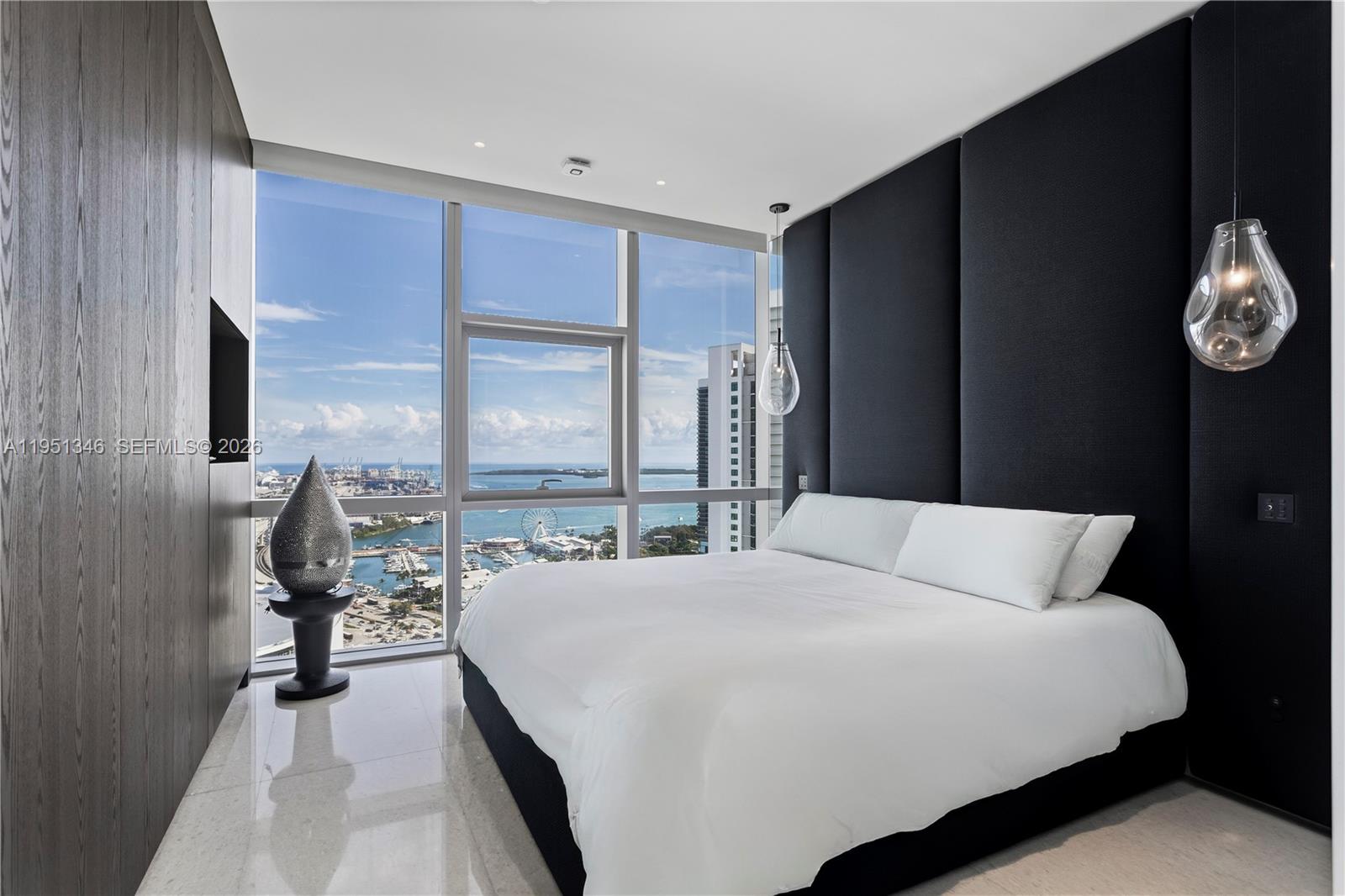 851 NE 1st Avenue 3411, Miami, FL 33132 photo 14