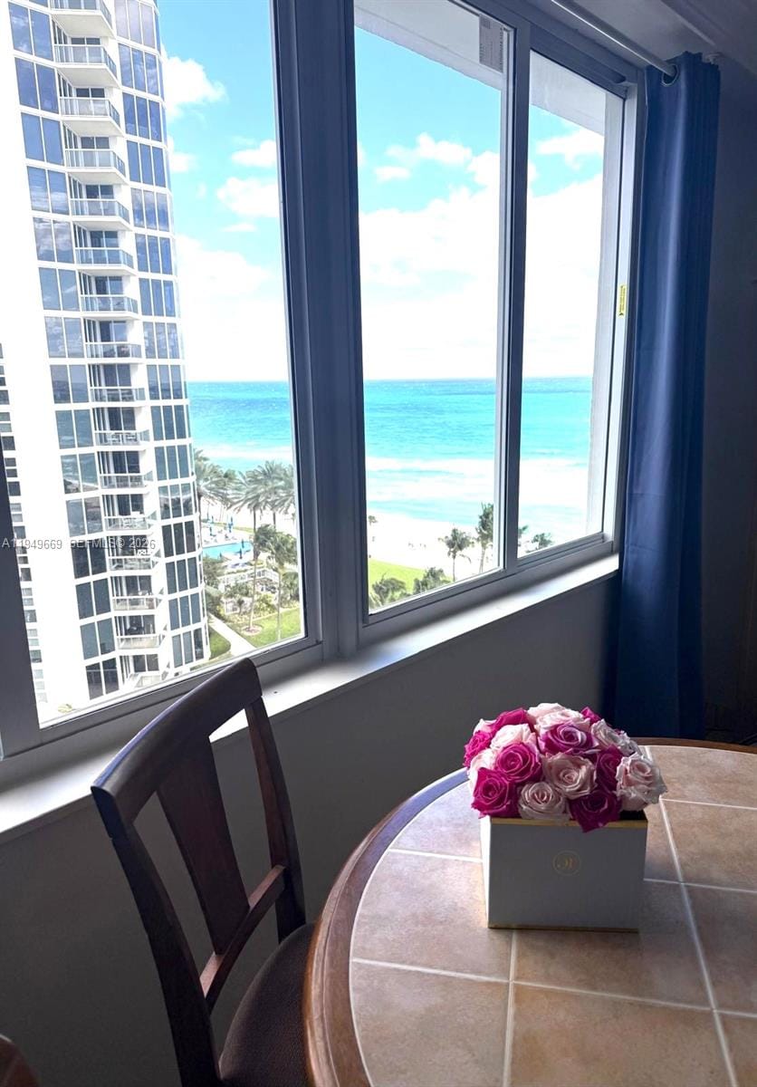 19201 Collins Avenue 823, Sunny Isles Beach, FL 33160 photo 28