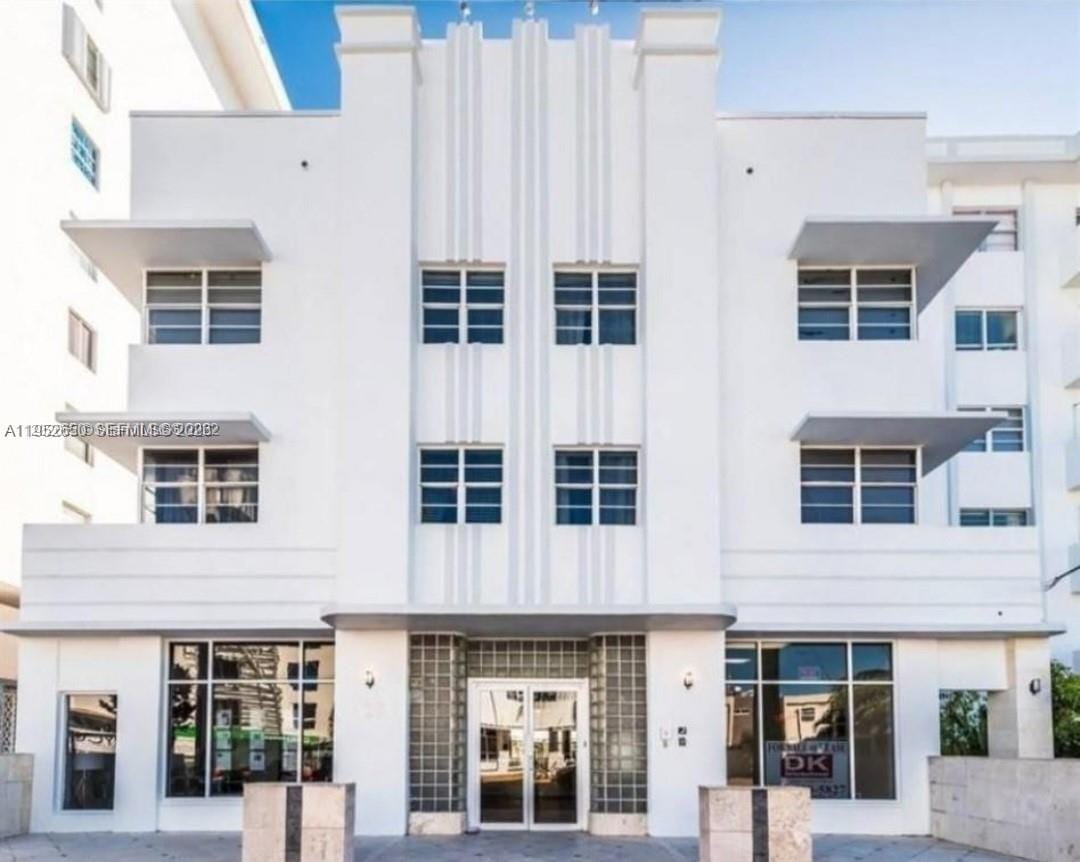 335 Ocean Drive 215, Miami Beach, FL 33139 photo 12
