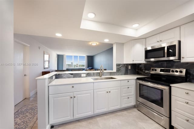 1893 S Ocean Drive 810, Hallandale Beach, FL 33009