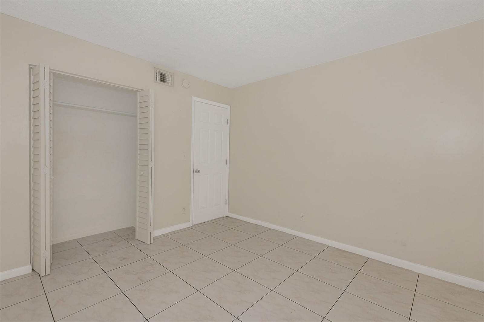 10201 NW 35th Street, Coral Springs, FL 33065 photo 13