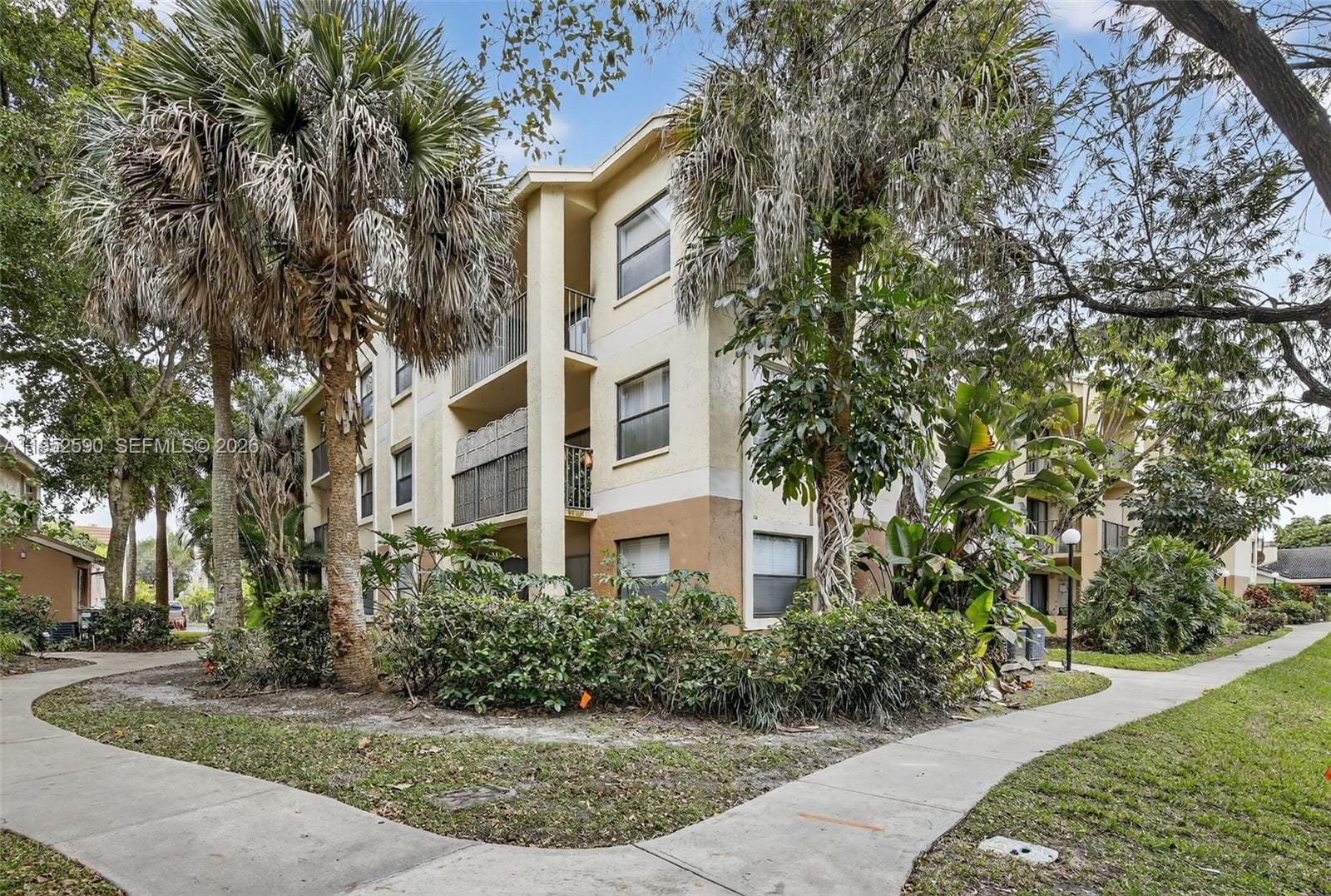 9999 Summerbreeze Drive 401 — photo 4