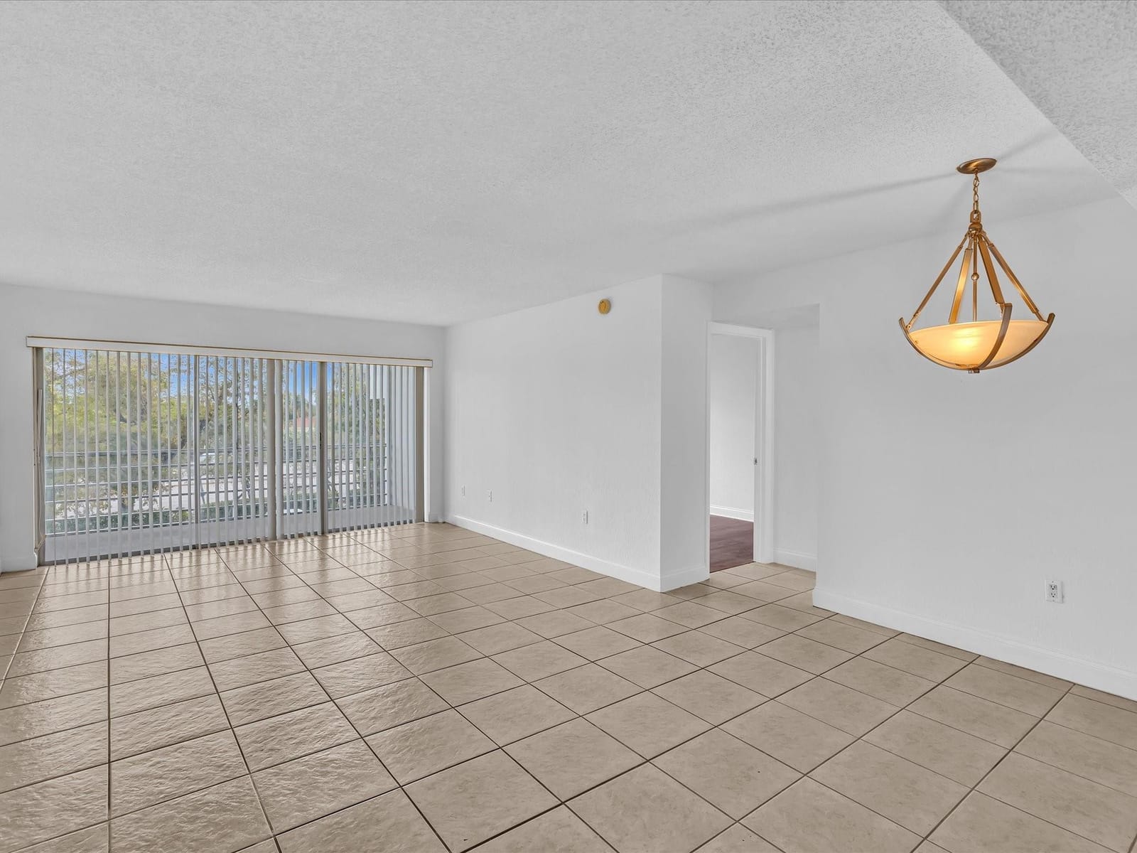 4255 N University Drive 308, Sunrise, FL 33351 photo 4
