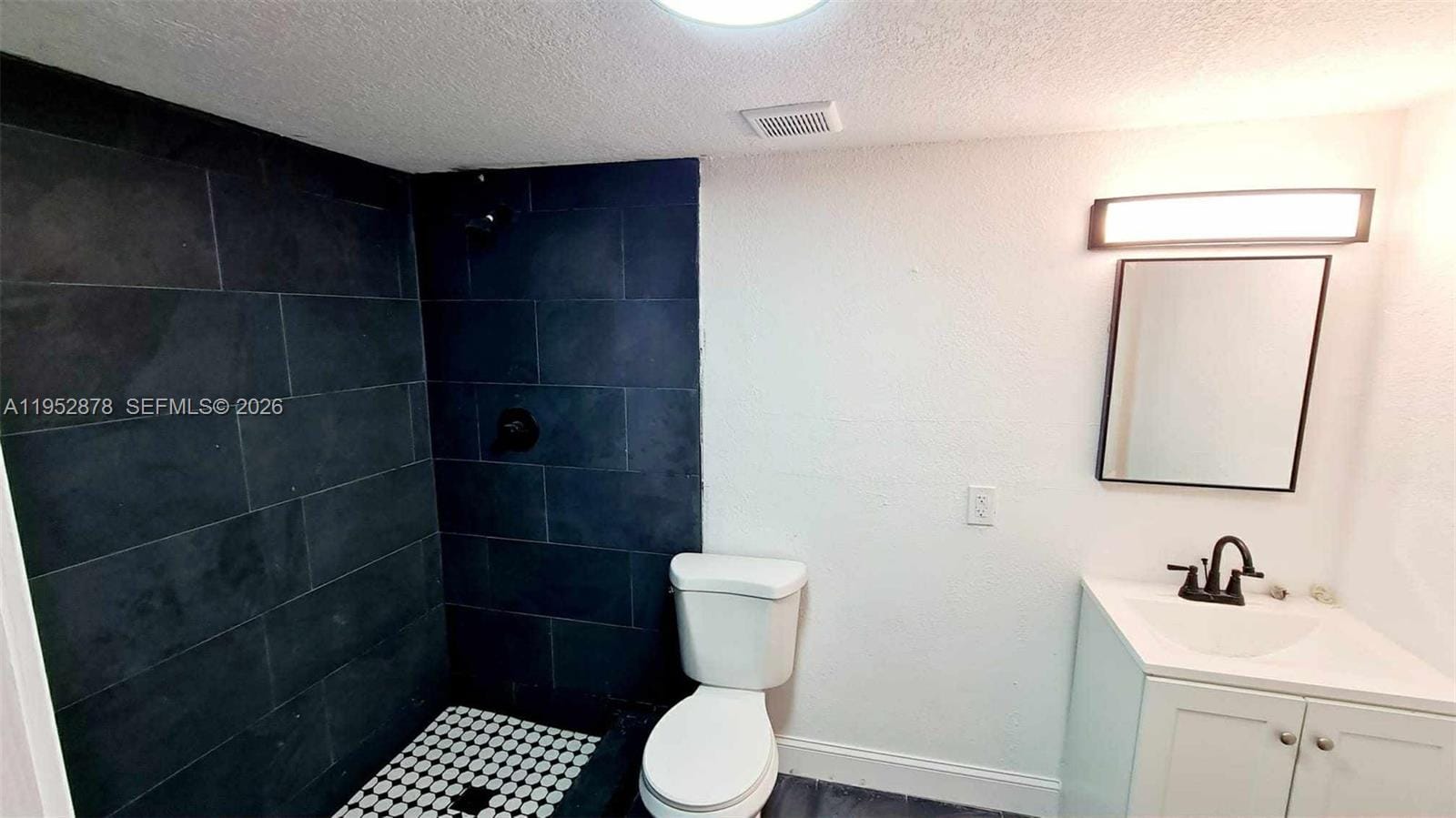 12040 N Miami Avenue — photo 7