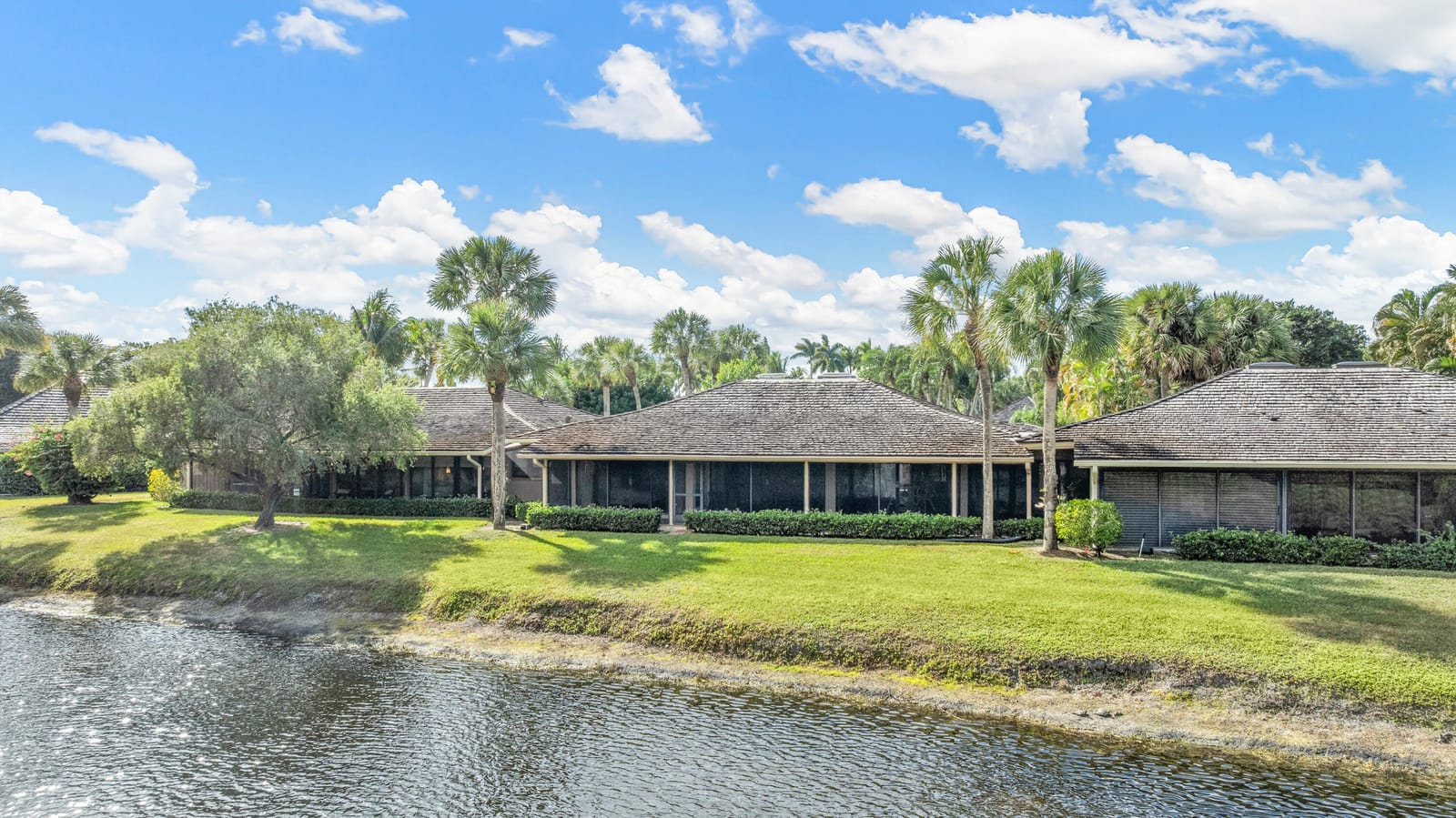 11683 Wimbledon Circle, Wellington, FL 33414 photo 1