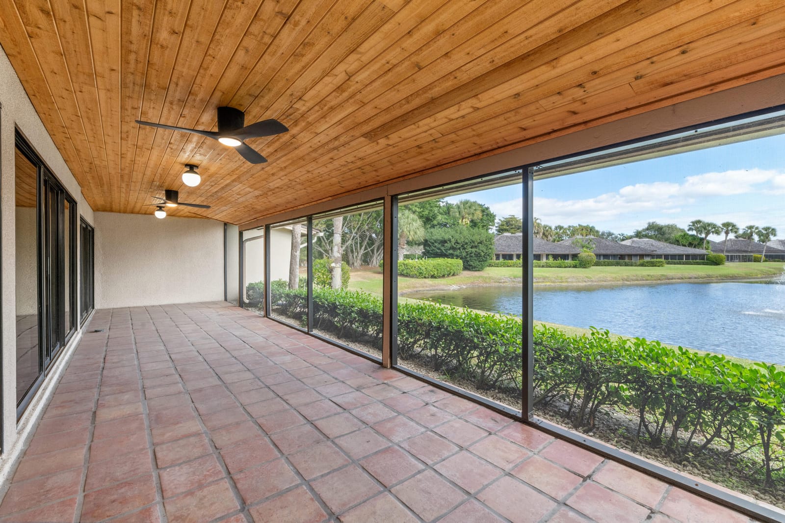 11683 Wimbledon Circle, Wellington, FL 33414 photo 13