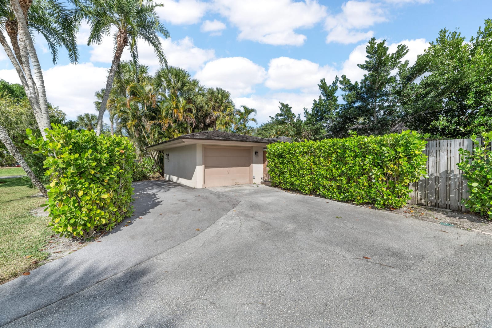 11683 Wimbledon Circle, Wellington, FL 33414 photo 4
