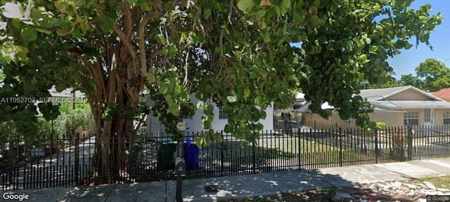153 NW 42nd Street, Miami, FL 33127