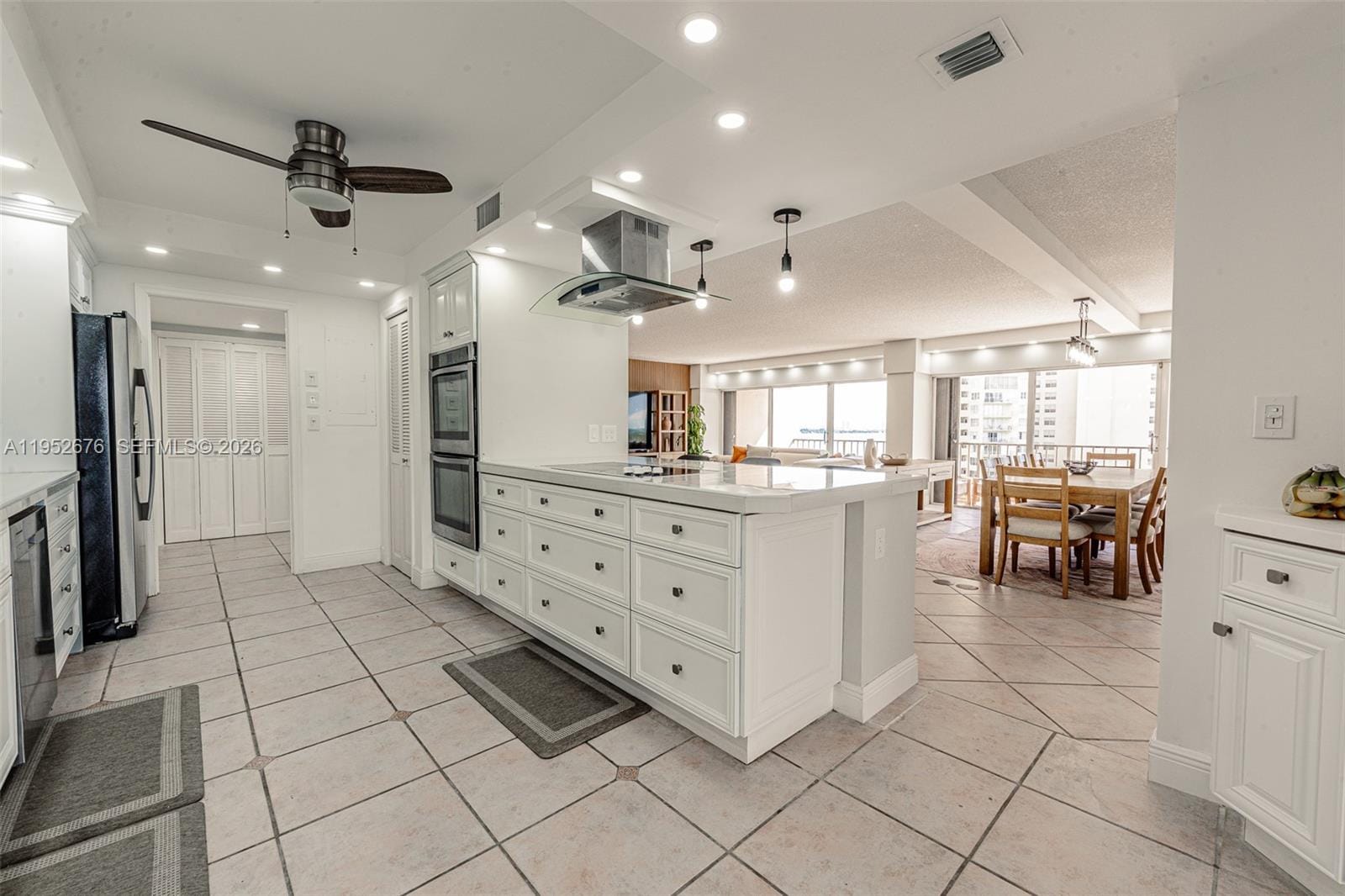 1800 NE 114th Street 909, Miami, FL 33181 photo 14