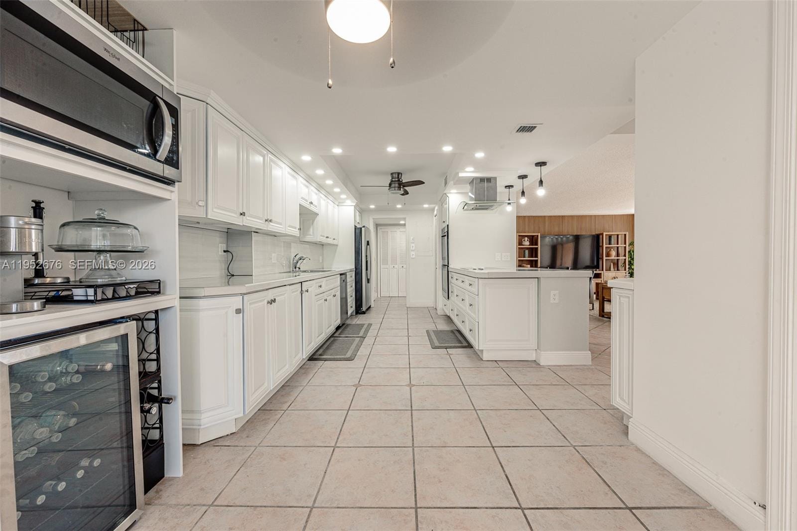 1800 NE 114th Street 909, Miami, FL 33181 photo 15