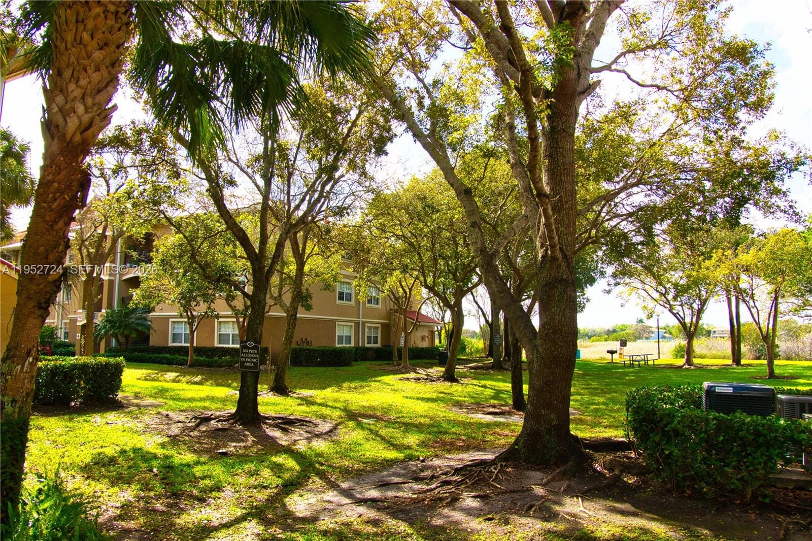 215 SW 117th Terrace 14304, Pembroke Pines, FL 33025 photo 15