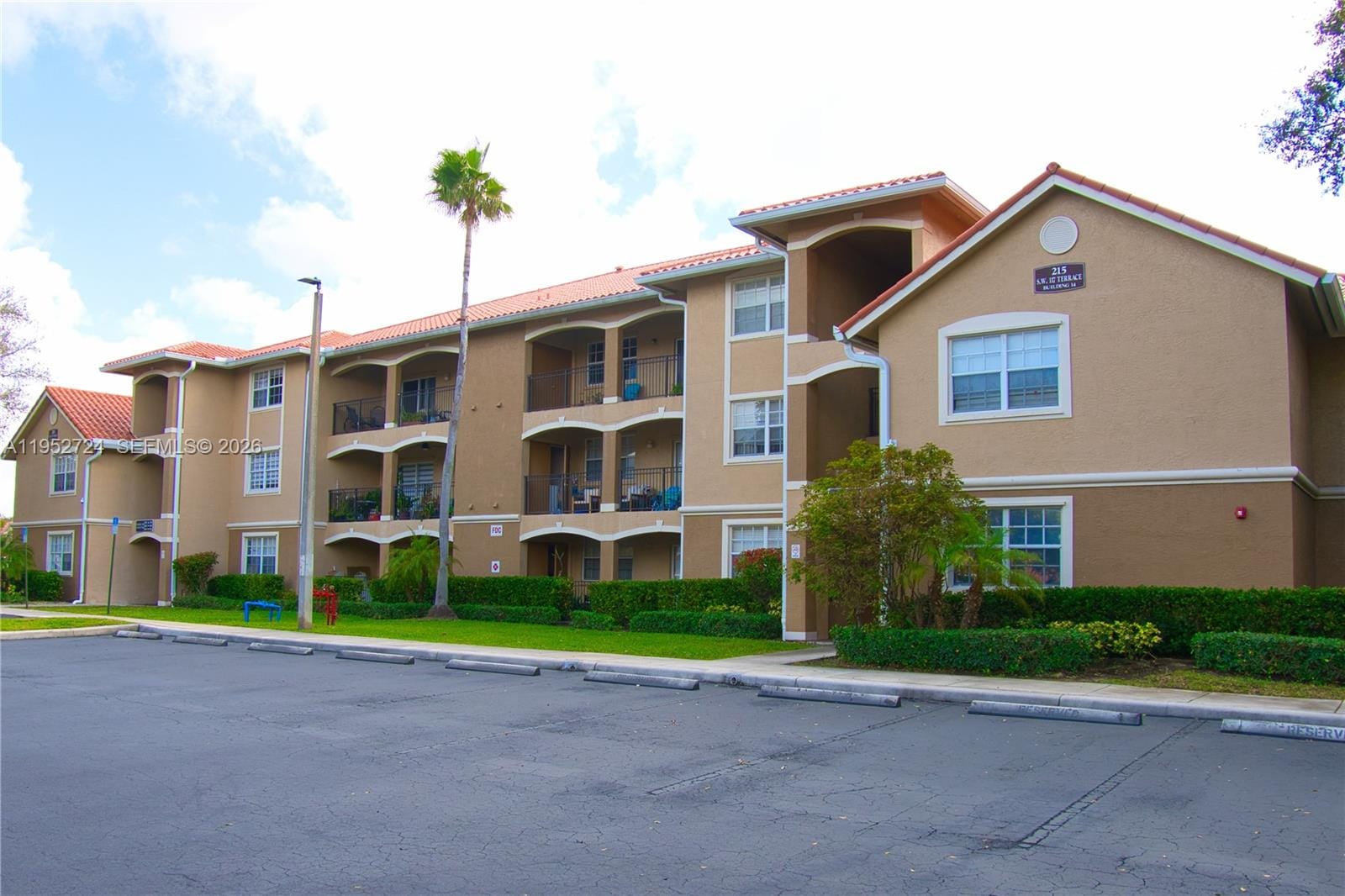 215 SW 117th Terrace 14304, Pembroke Pines, FL 33025 photo 17