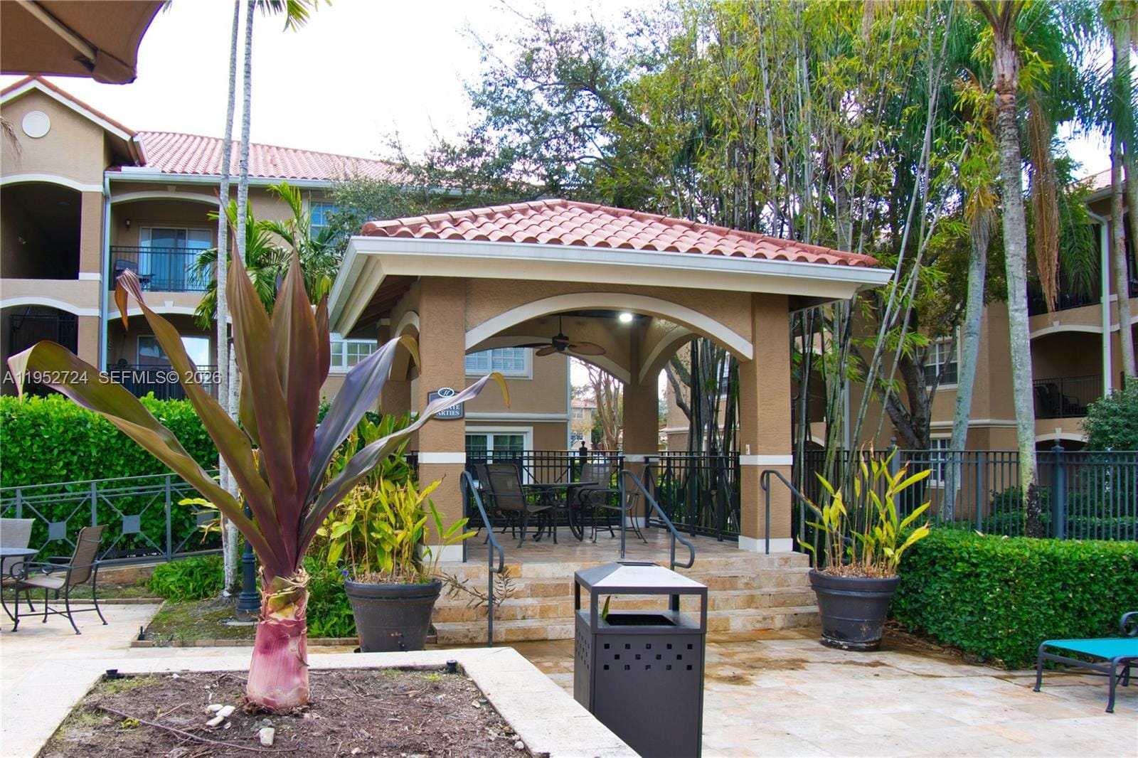 215 SW 117th Terrace 14304, Pembroke Pines, FL 33025 photo 30