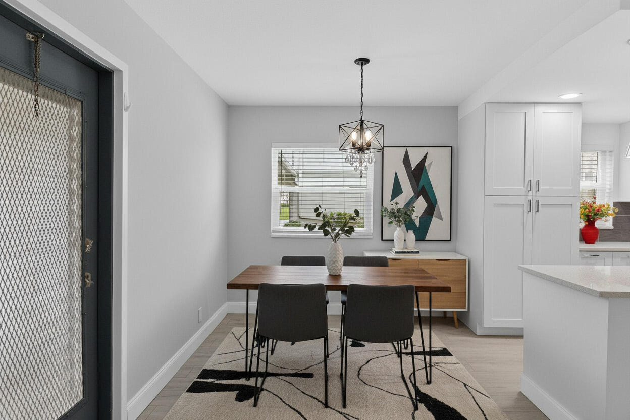 212 Monaco Way E — photo 10