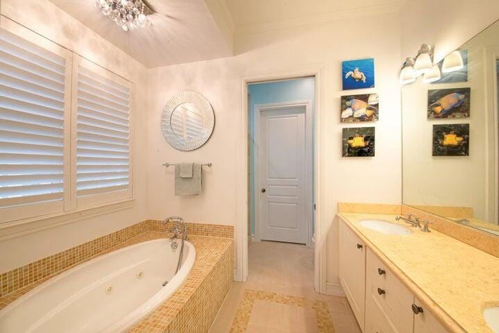 381 W Mallory Circle, Delray Beach, FL 33483 photo 18