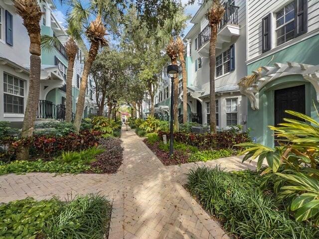381 W Mallory Circle, Delray Beach, FL 33483 photo 24