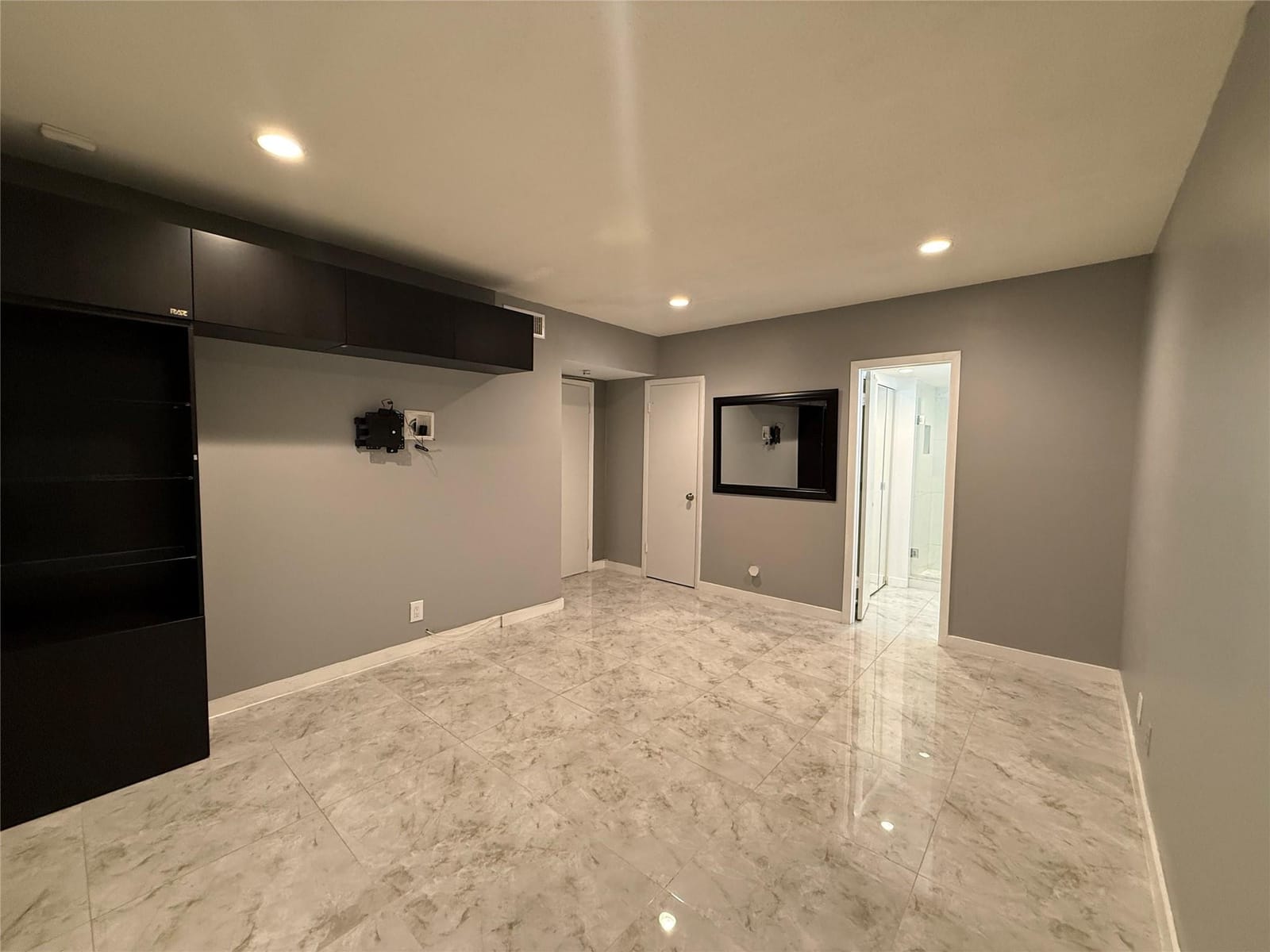 5601 NW 2nd Avenue 3190 — photo 4