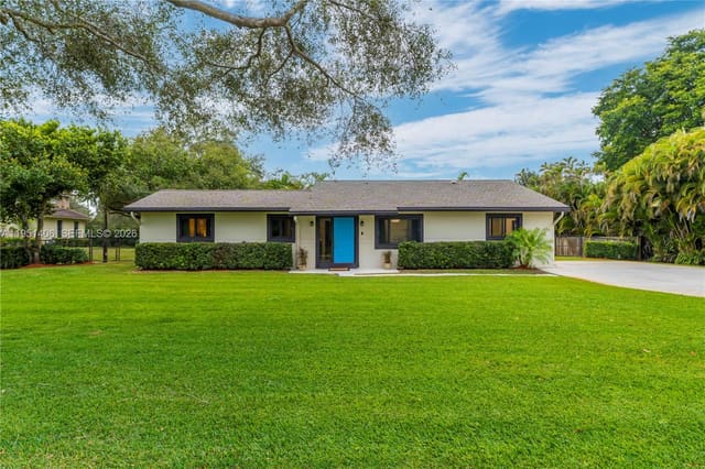 2751 SW 137th Terrace, sold in Paradise Farms, Davie, FL