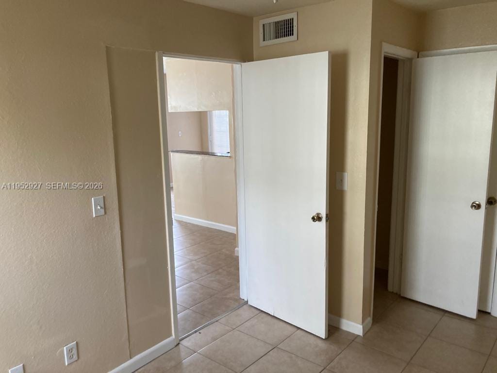 8705 NW 39th Street 0 — photo 8