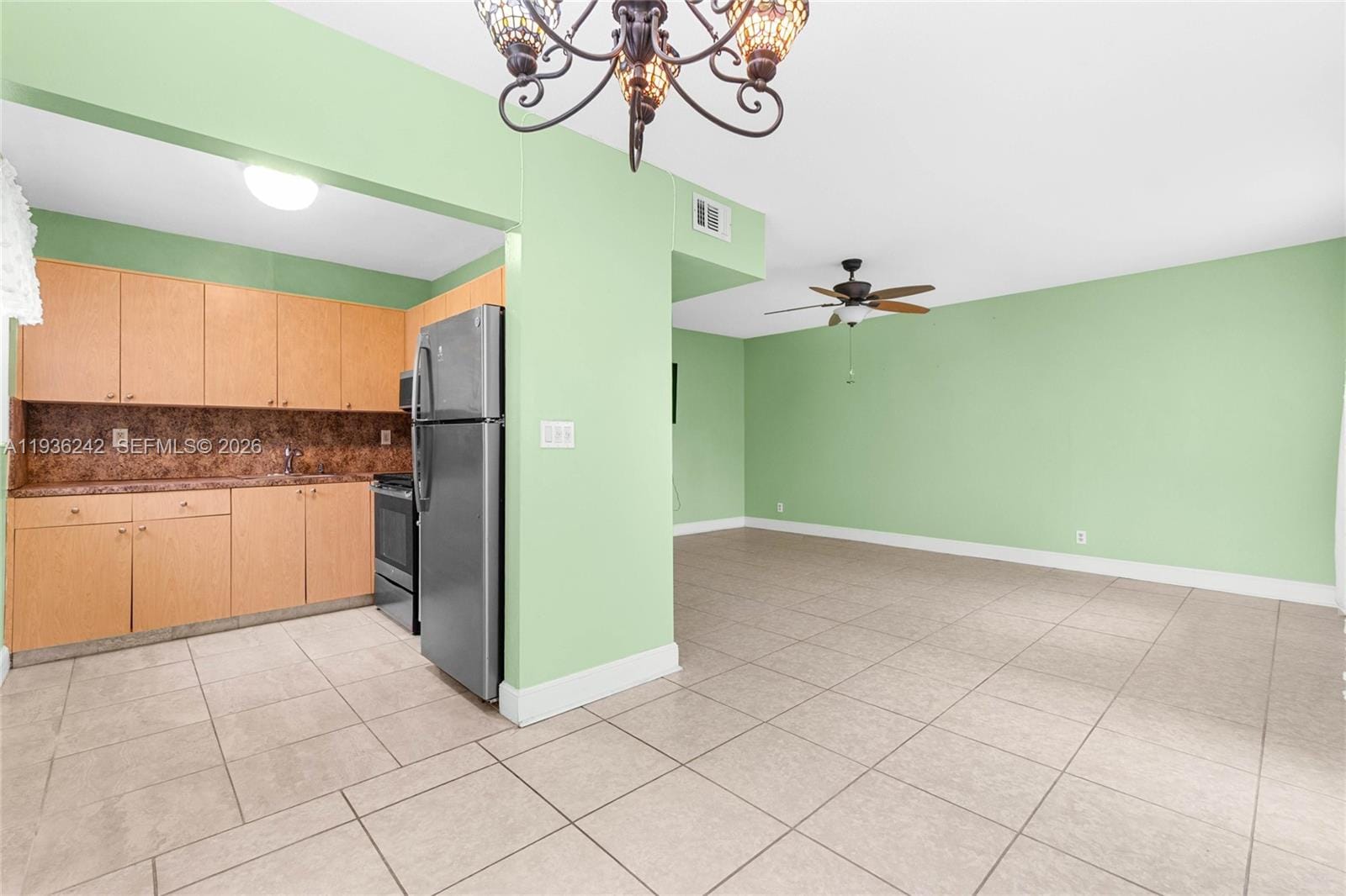 268 Coventry L 268 — photo 3