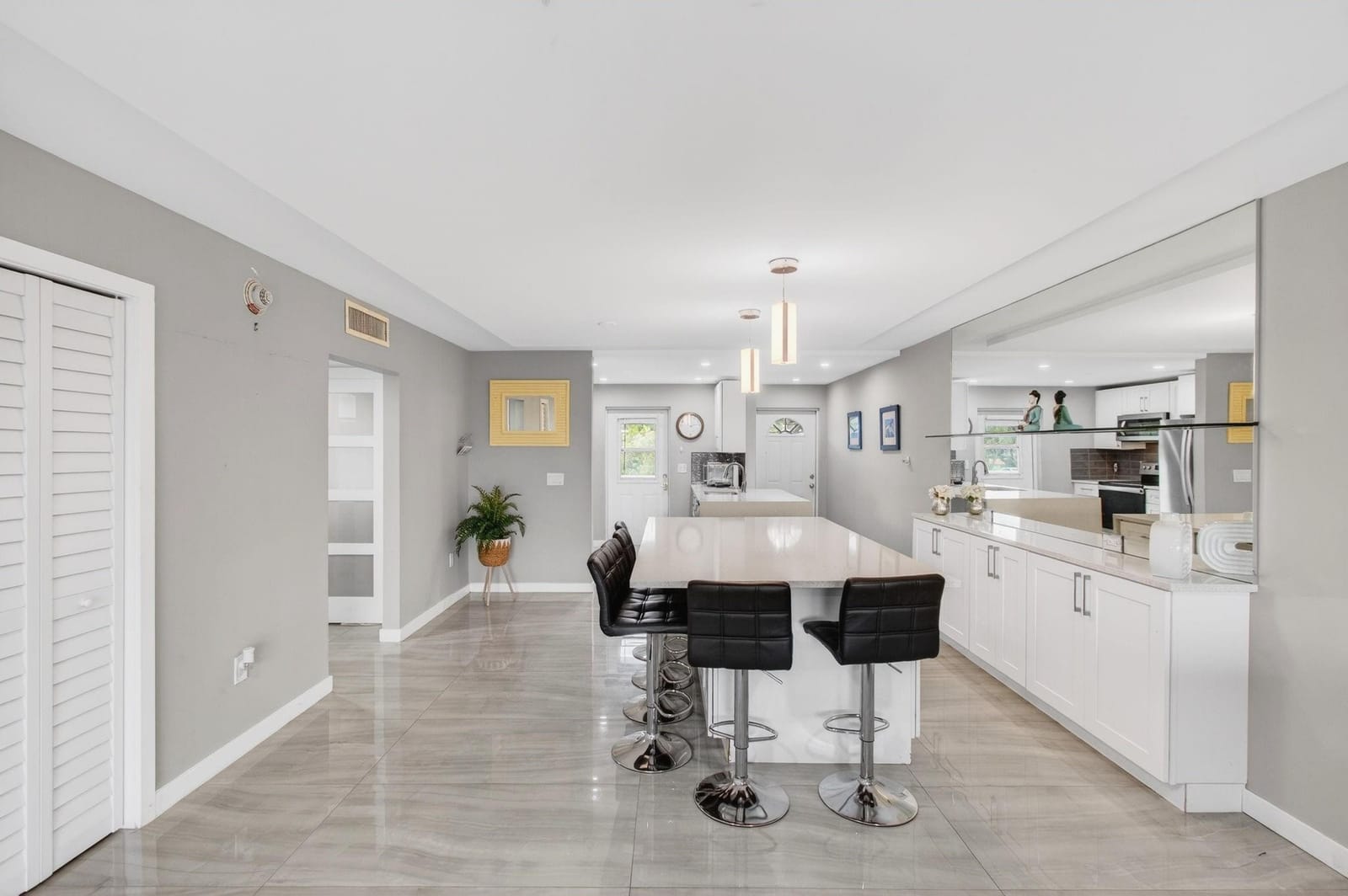 777 Jeffery Street 302, Boca Raton, FL 33487 photo 18