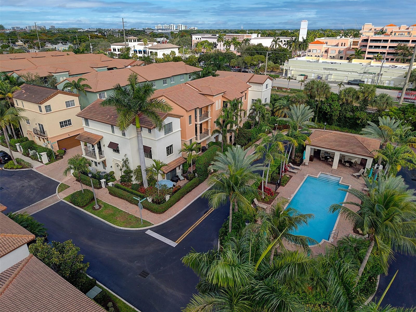 72 NW Chaucer Lane, Boca Raton, FL 33432 photo 13