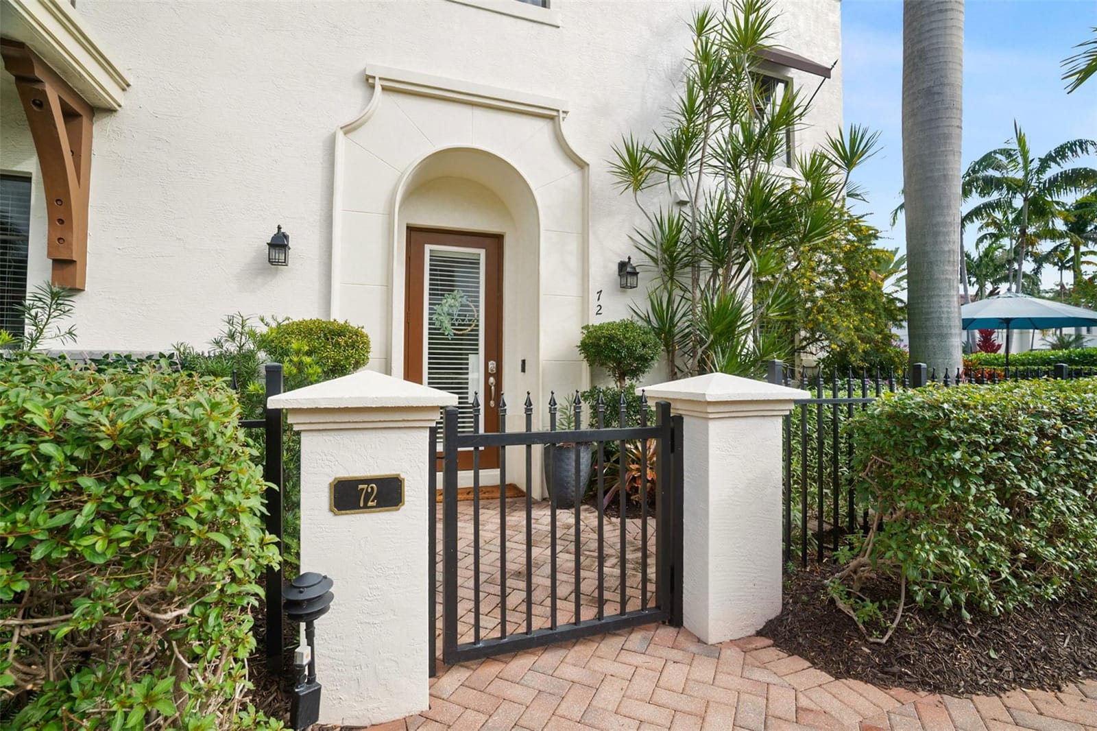 72 NW Chaucer Lane, Boca Raton, FL 33432 photo 24