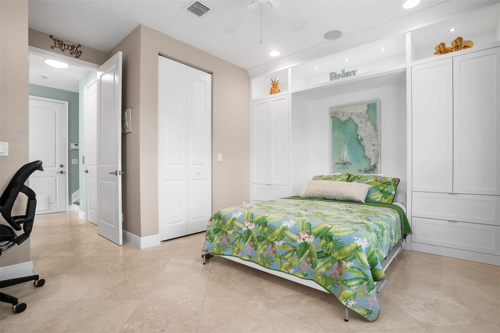 72 NW Chaucer Lane, Boca Raton, FL 33432 photo 30