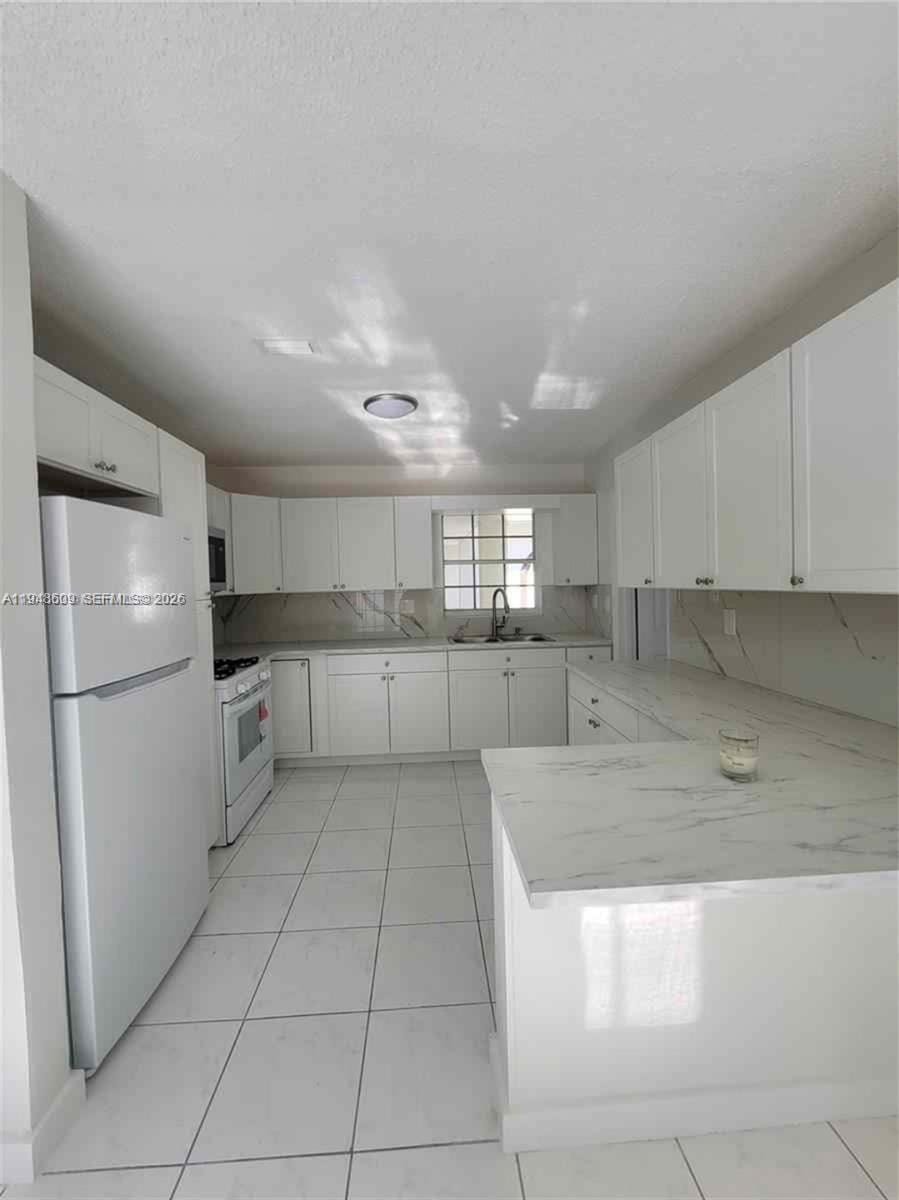 12305 SW 42nd Street, Miami, FL 33175 photo 3