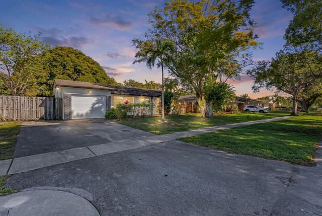 10213 SW 51st Street Street, sold in Guardian Estates, Cooper City, FL