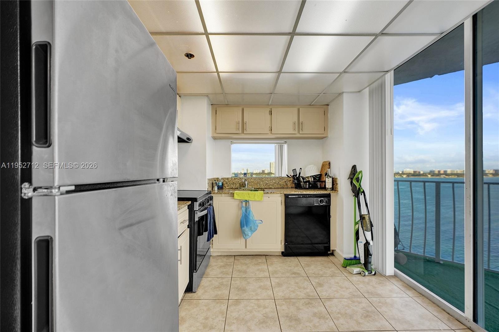 7601 E Treasure Drive 1120 — photo 12