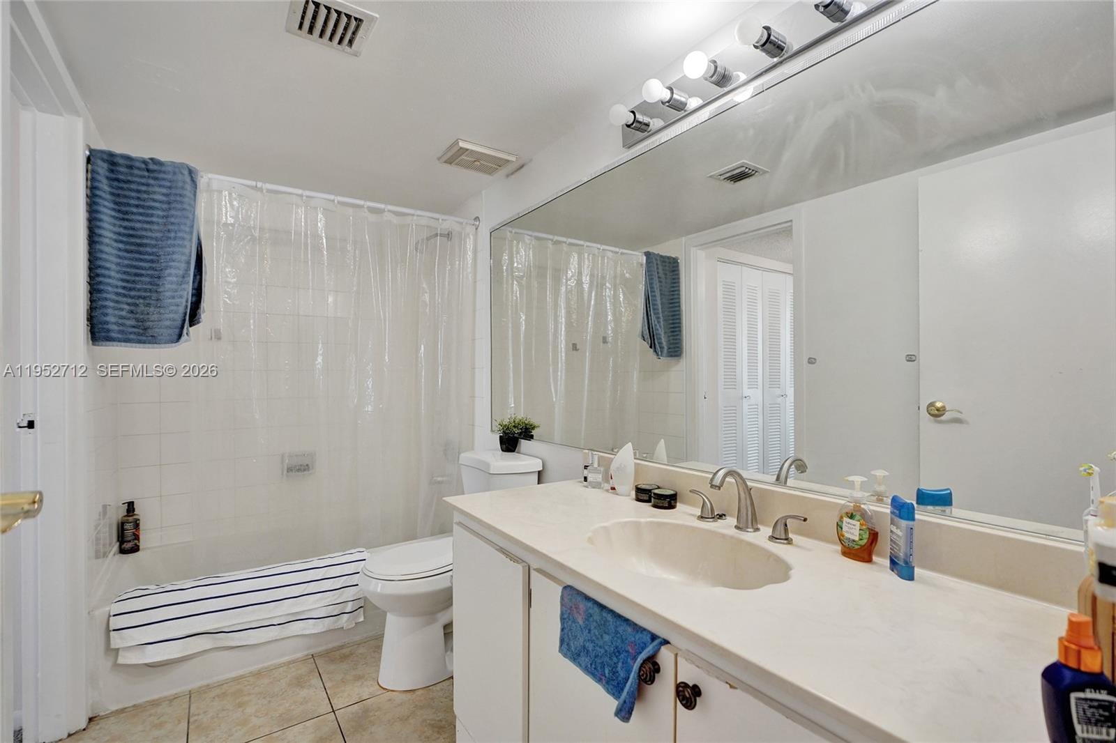 7601 E Treasure Drive 1120, North Bay Village, FL 33141 photo 17