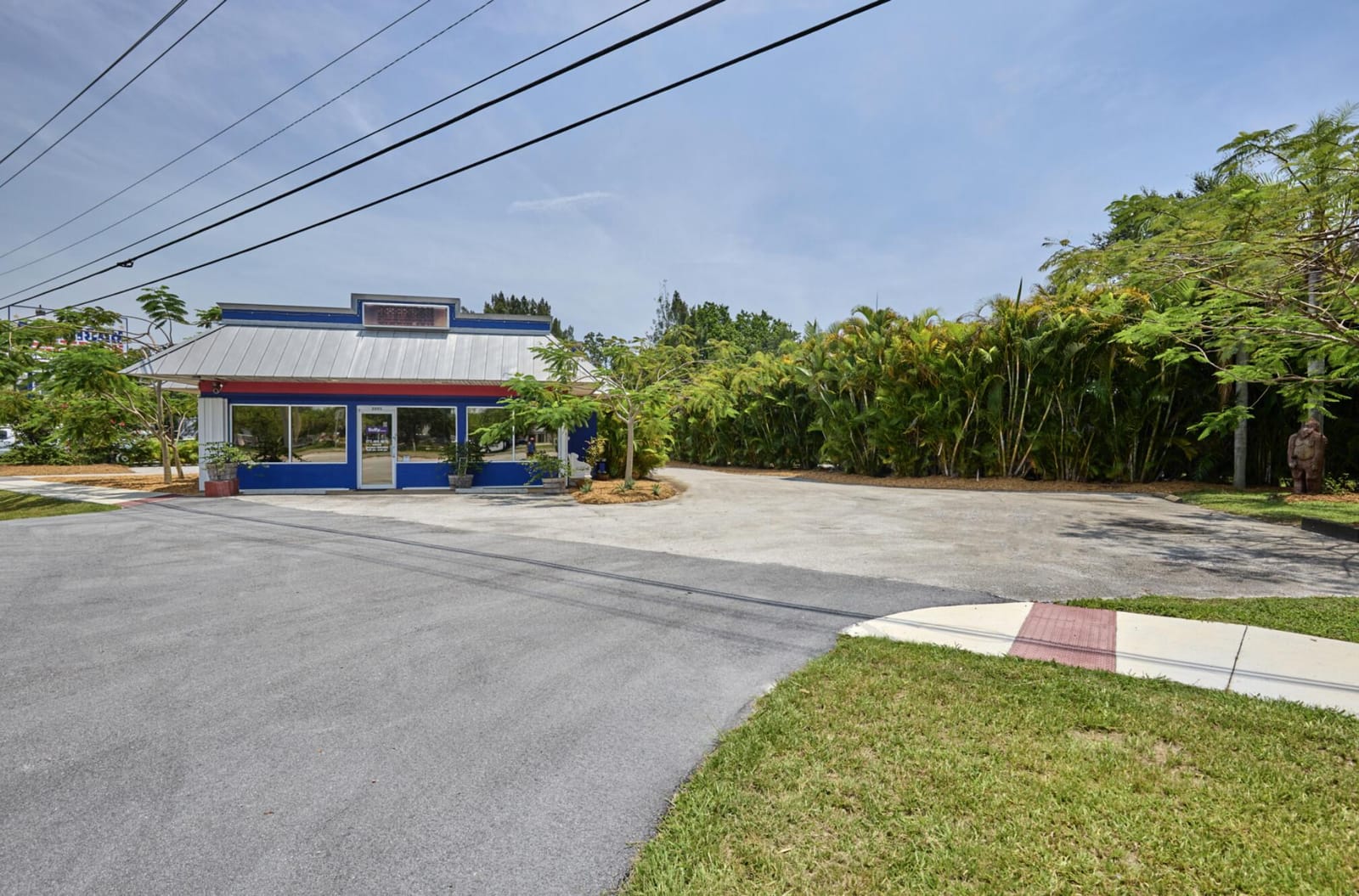 2095 NW Federal Highway — photo 1