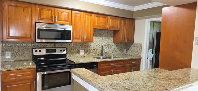 8401 SW 107th Avenue 234E, Miami, FL 33173